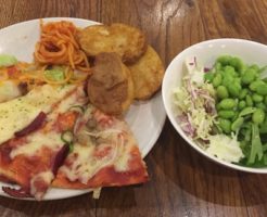 シェーキーズのご飯